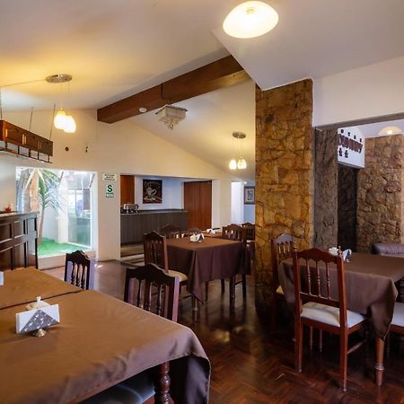 Hotel Country Trujillo Encalada Exteriér fotografie